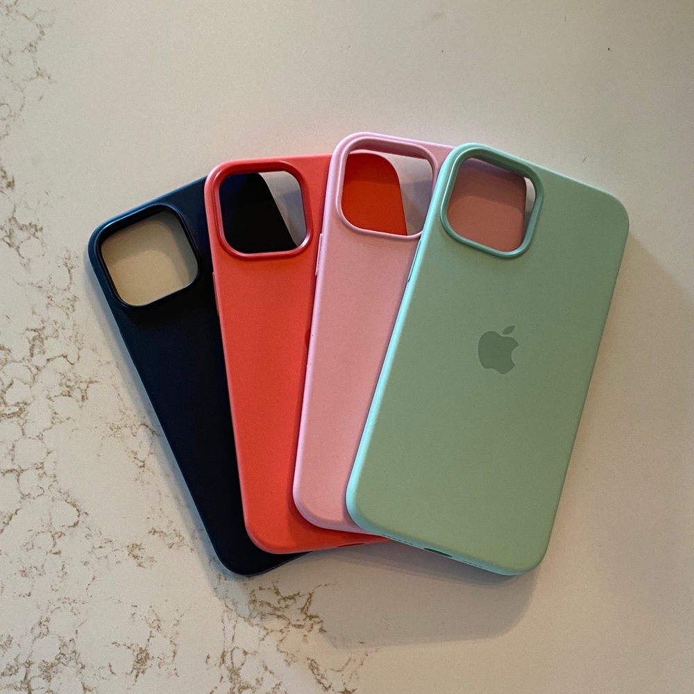 4 Apple phone cases 15 pro max